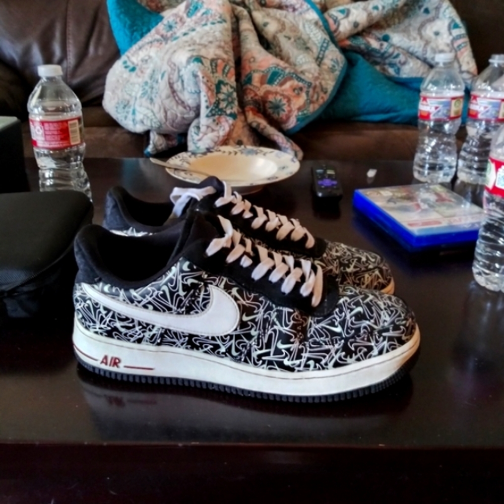 Nike shoes